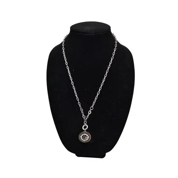 Bulgari Silver Necklace with Star Pendant - Picture 2 of 5